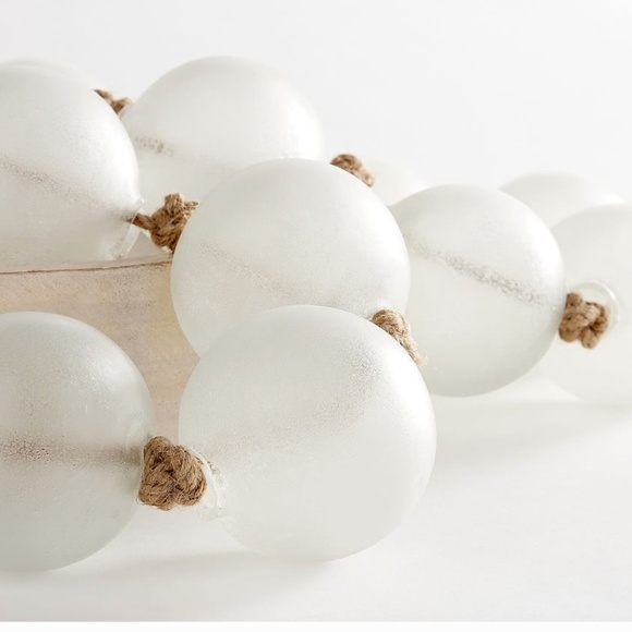 NEW Pottery Barn Clear Handcrafted Oversized Sea Glass Garland - Picture 3 of 10